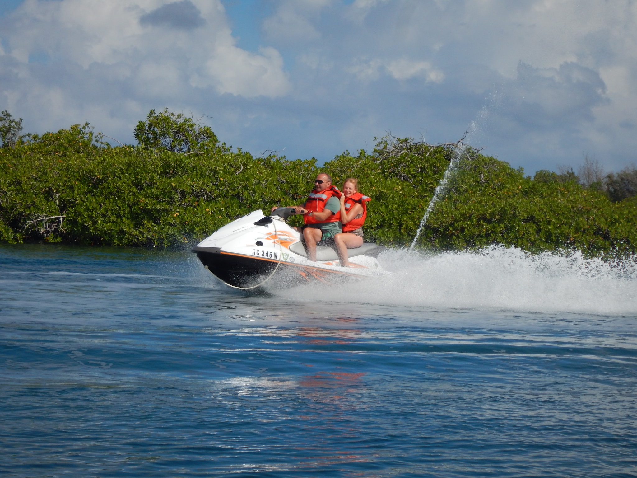 jetski-and-beach